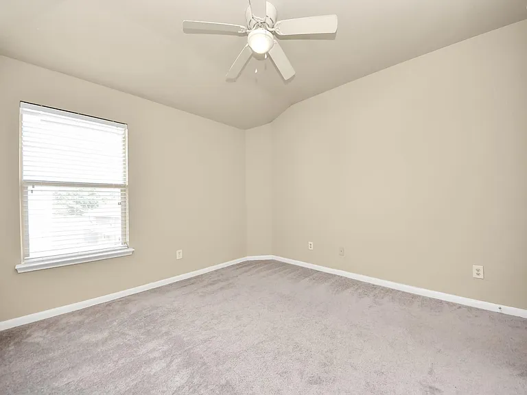 6106 Grassy Haven Ln — Photo 31