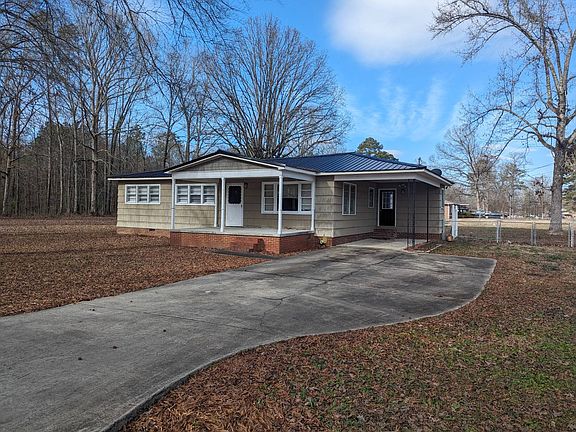 3rd image of 4201 Oliver Dr