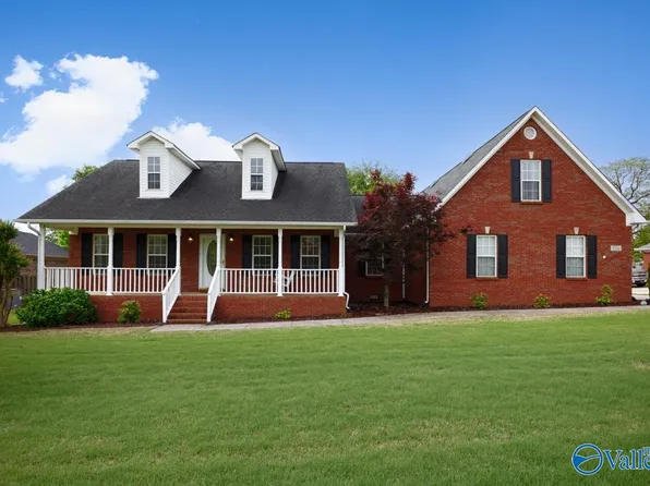 226 Pebblestone Dr, Huntsville, AL 35806