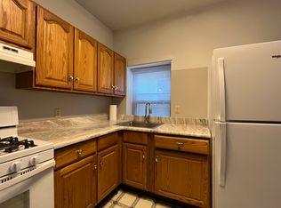 2003 Green St APT 3R, Philadelphia, PA 19130