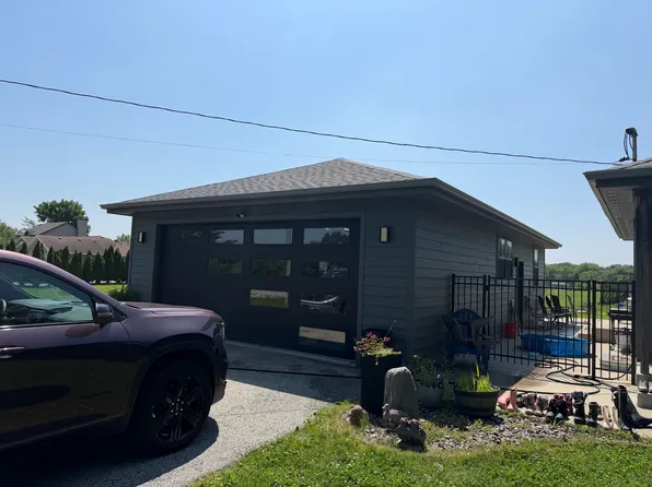 9150 Sheffield Ave, Dyer, IN 46311
