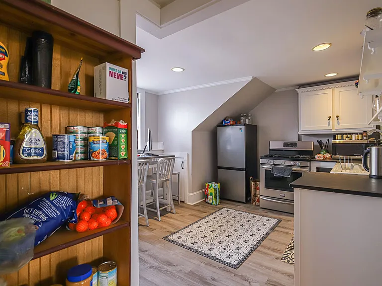139 Spring St #3 — Photo 22