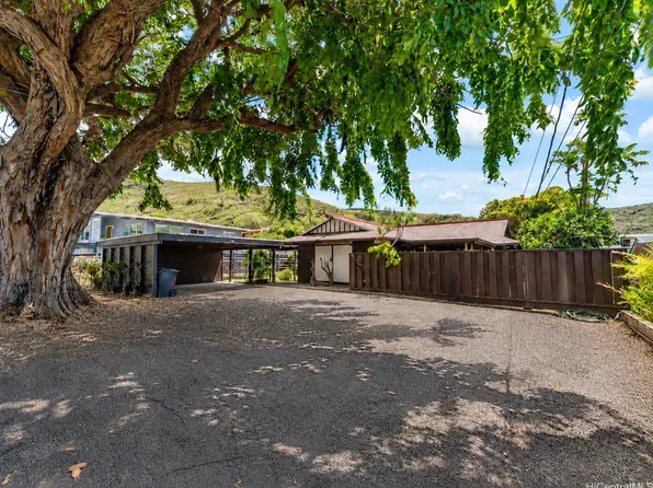 313 Anolani St, Honolulu, HI 96821