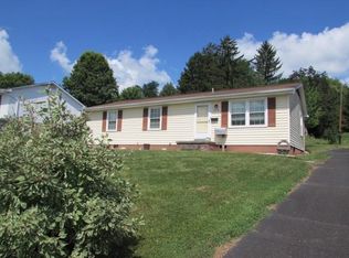 270 E Ridge Rd, Wytheville, VA 24382