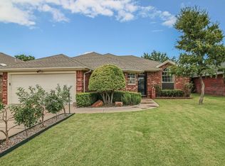 2712 85th St, Lubbock, TX 79423