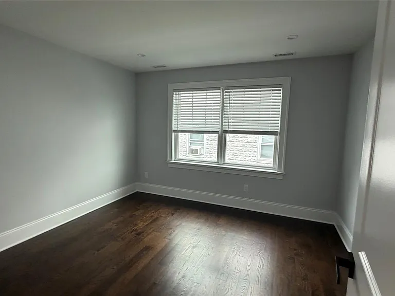 172 Lakeview Ave E #170 — Photo 22