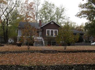 11425 N Oak St, Soddy Daisy, TN 37379