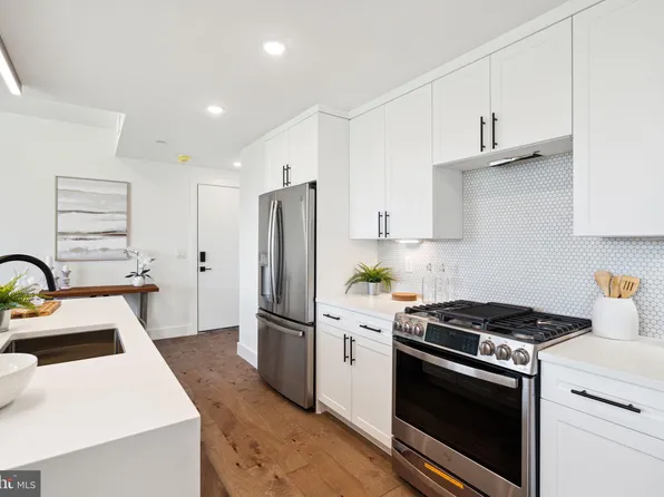 1501 N 31st St #313, Philadelphia, PA 19121