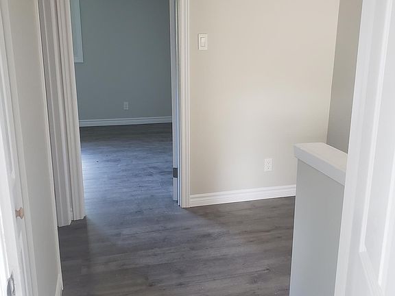 4th image of 41 Nottingham Ave #57
