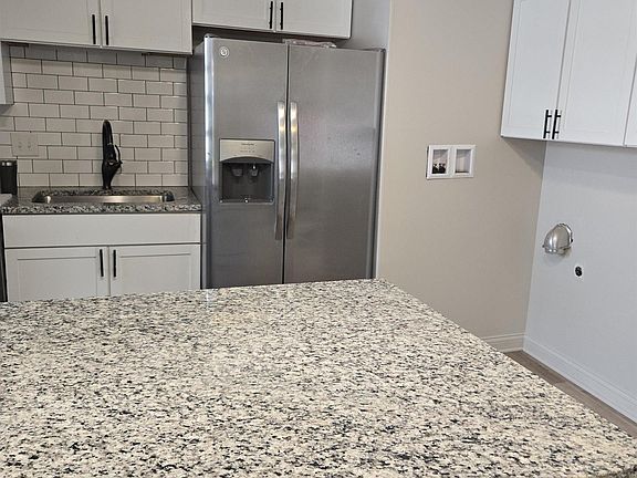 5th image of 5025 Colfax Ave
