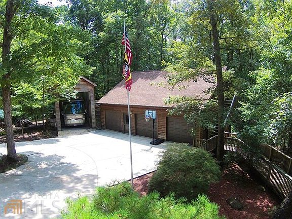 Oversized 3 Car Detached Garage