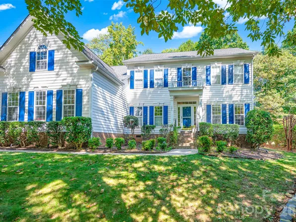 184 Montrose Dr, Mooresville, NC 28115