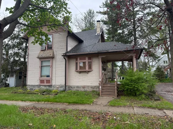 512 W Ionia St #B, Lansing, MI 48933