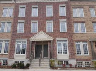 17 Island Rd #40, Toronto, ON M1C 0E4