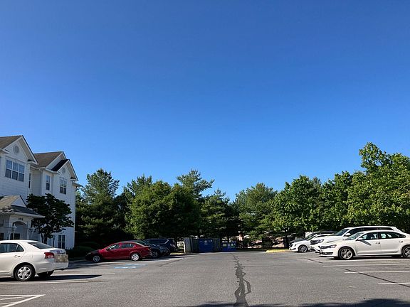 4th image of 2018 Windsong Dr