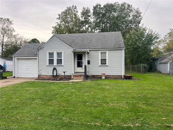 309 Fairlawn Ave SW, Massillon, OH 44646