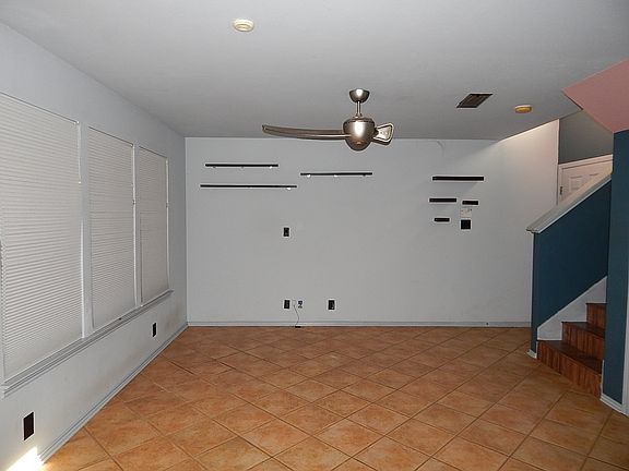3rd image of 7202 Burns Ln