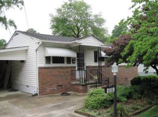 836 Brentwood Dr, Norfolk, VA 23518