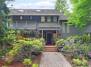 8305 44th Ave SW, Seattle, WA 98136