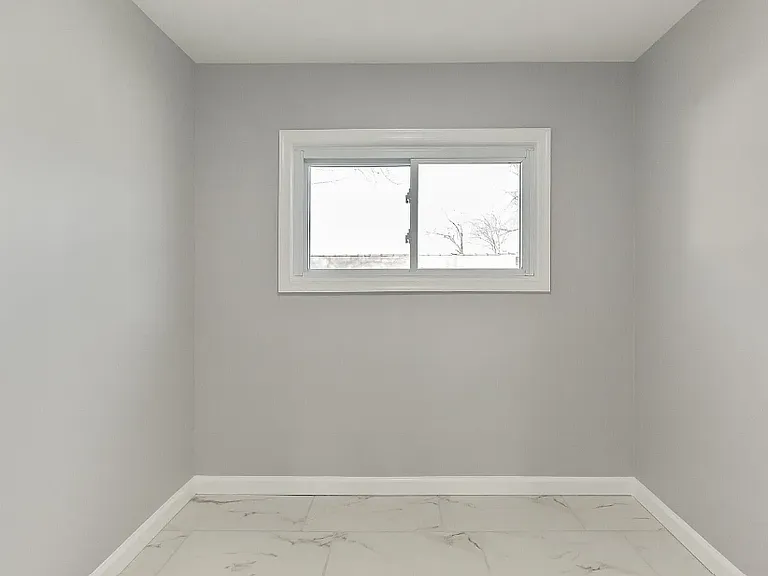 1307 Grant Ave — Photo 13