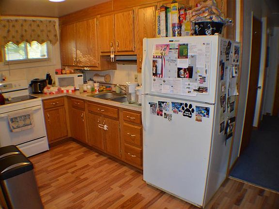 2nd image of 515 Chamberlin Dr
