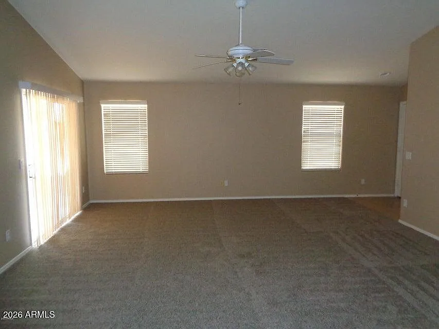 4 bed, 2.0 bath, 1671 sqft, $1,590 — Photo 3