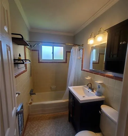 1042 Saint Charles Ave NE #6 — Photo 14