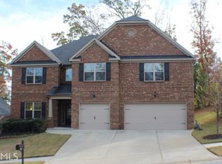 6593 Foggy Oak Dr, Fairburn, GA 30213