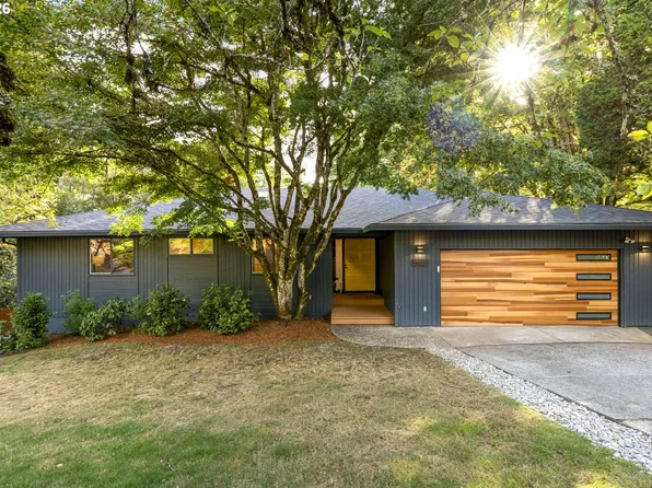 12 Da Vinci St, Lake Oswego, OR 97035