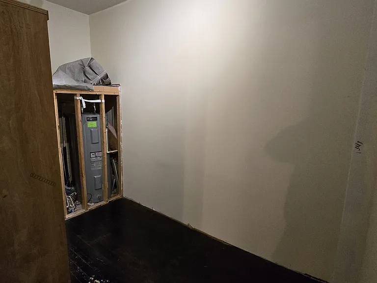 425 1/2 Main St #1 — Photo 11