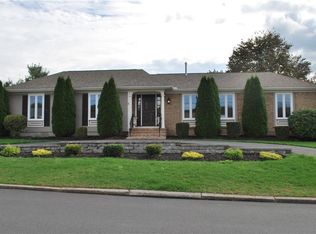 20 Carriage Way, North Providence, RI 02904