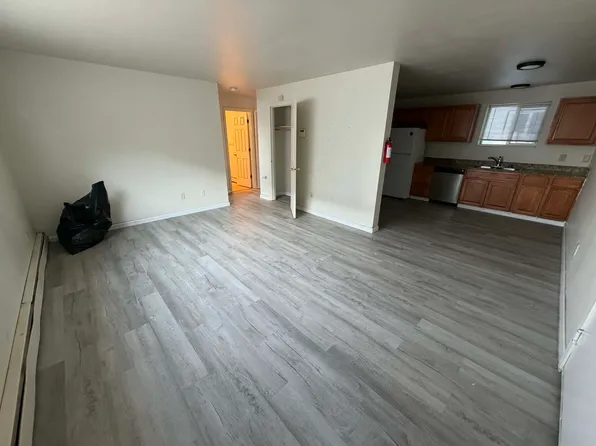 5160 Taku Dr, Anchorage, AK