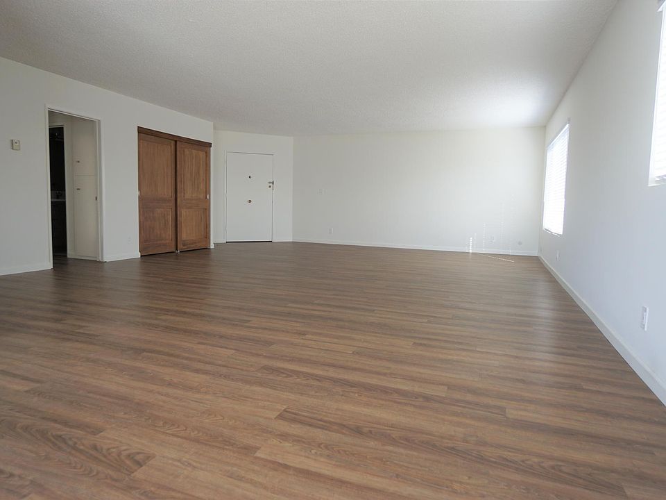 1st image of 4441 Ponca Ave APT I