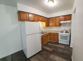 5700 108th St #2C, Chicago Ridge, IL 60415