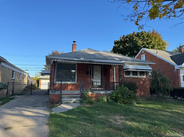 6922 Mayburn St, Dearborn Heights, MI 48127