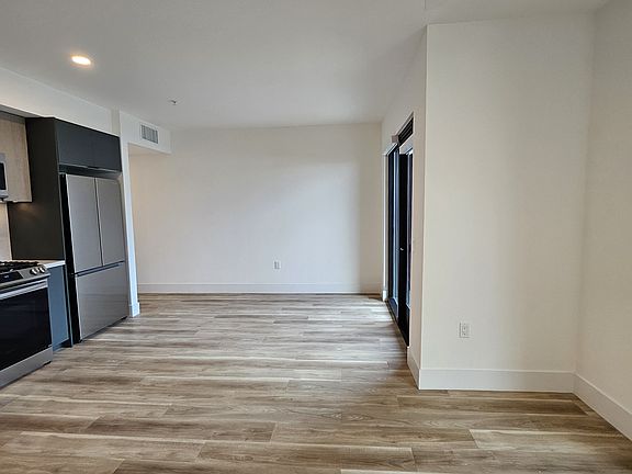 2nd image of 7627 Santa Monica Blvd #322