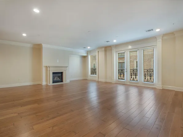 (undisclosed Address), Dallas, TX 75225