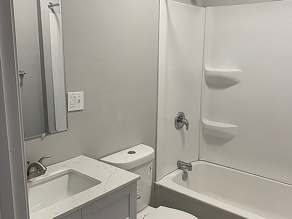 2nd image of 6103 Saint Paul Pl