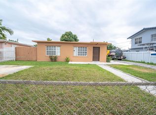 850 E 15th Pl, Hialeah, FL 33010