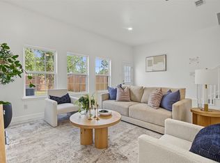 8159 Crestview Dr, Houston, TX 77055