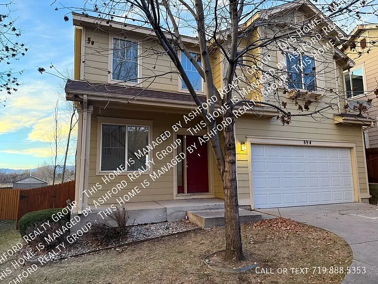 894 Dawn Break Loop — Photo 1