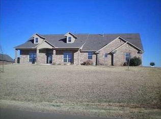 3808 Churchill Rd, Moore, OK 73165