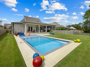 112 Revana Way, Freeport, FL 32439