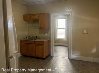 20 George St #C, Cohoes, NY 12047