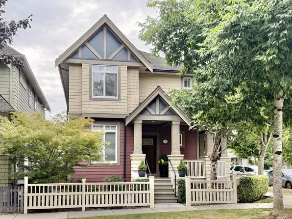 112 172a St, Surrey, BC V3Z 9R2