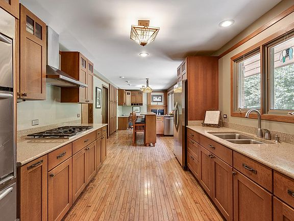4th image of 20544 W Lexington Ln