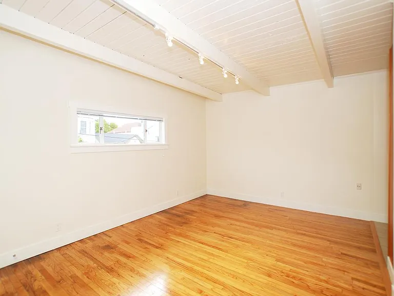 2844 Golden Gate Ave #5 — Photo 4