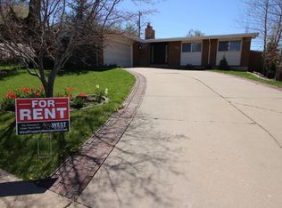 746 E Brookshire Dr, Kaysville, UT 84037