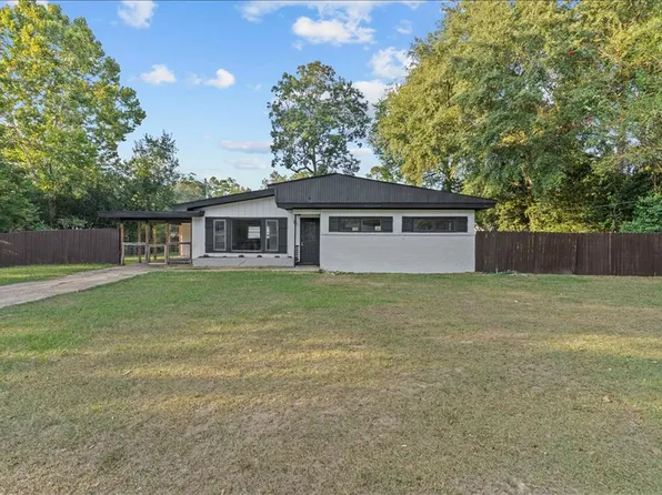 1112 Glenwood St, Dothan, AL 36301