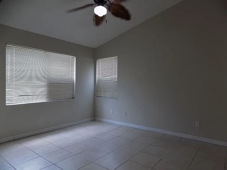 2508 Woodgate Blvd #207 — Photo 11